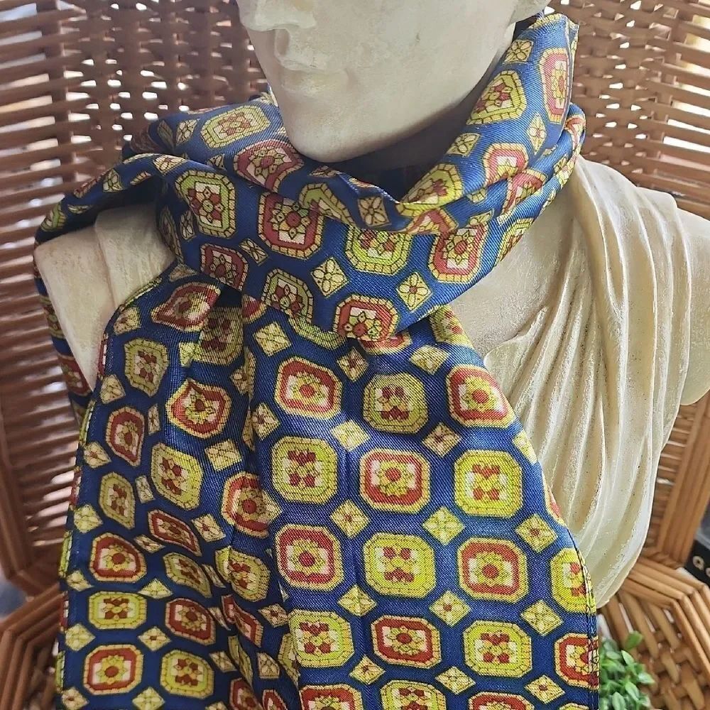 Vintage Lime Green & Navy Blue Scarf